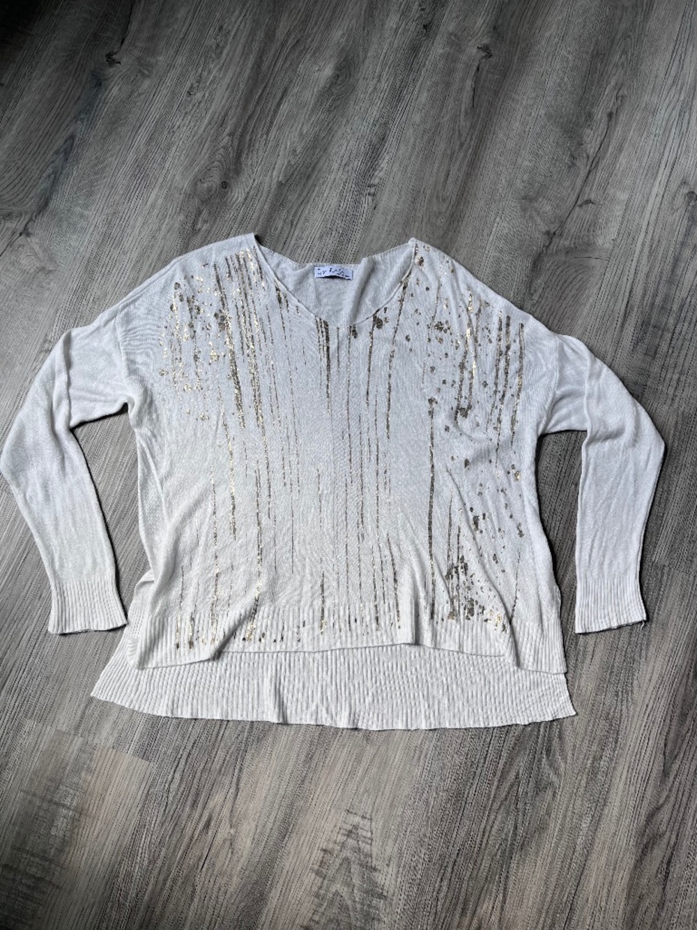 Gigi Moda Oversized Sweater Large White Gold Metallic Paint Drip Boxy Soft Italy